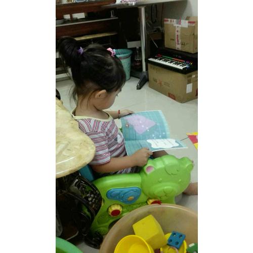 小豬佩奇禮品裝（內含故事書20冊+佩奇、喬治正版玩偶）