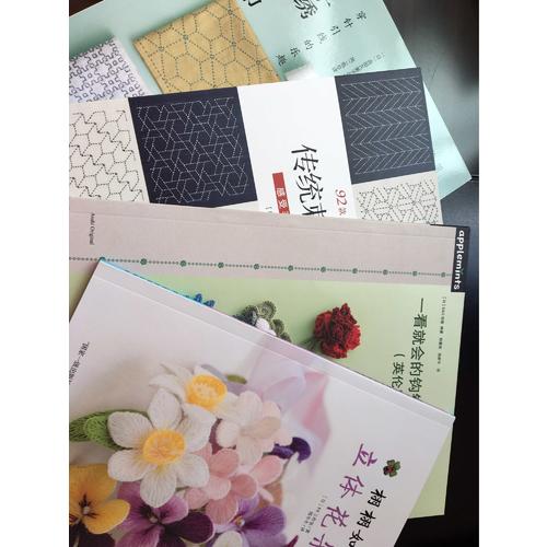 栩栩如生的立體花朵刺繡